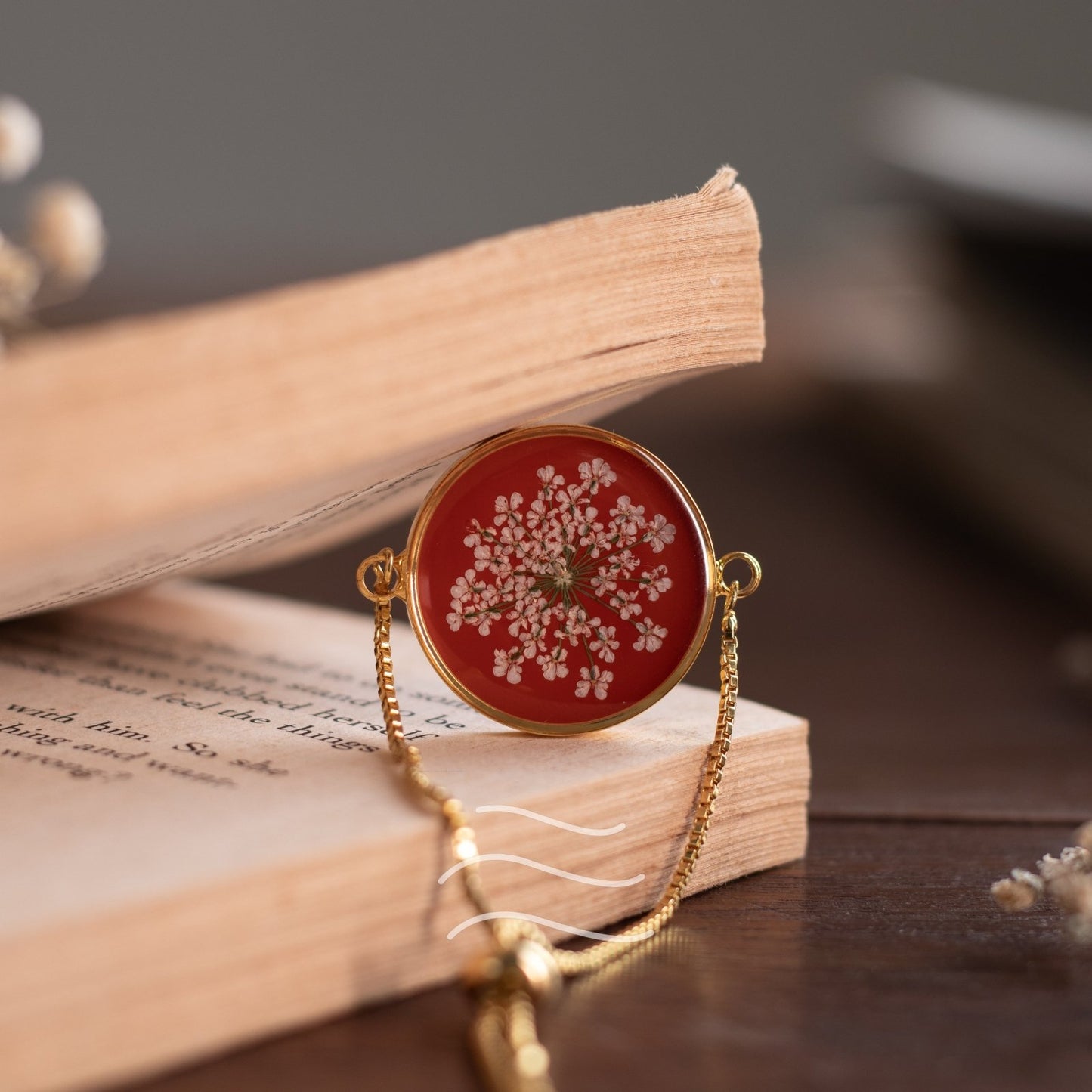 Ember Star cluster Bracelet - Real flower Jewellery - Leafy Affair