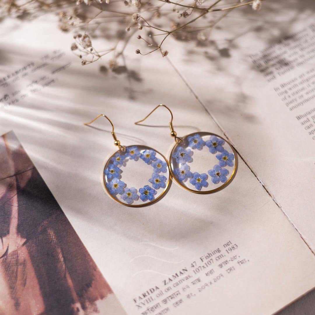 Kiss of Remembrance Earring - Real flower Jewellery - Leafy Affair