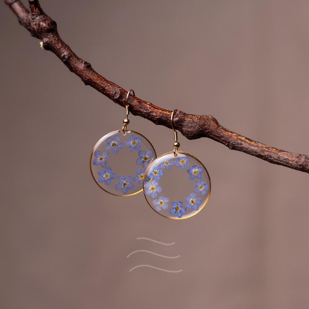 Kiss of Remembrance Earring - Real flower Jewellery - Leafy Affair