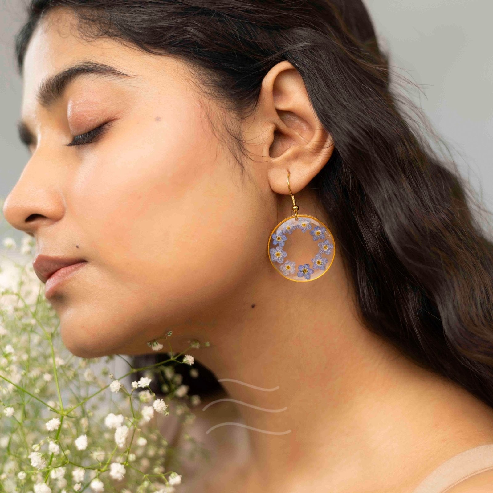 Kiss of Remembrance Earring - Real flower Jewellery - Leafy Affair
