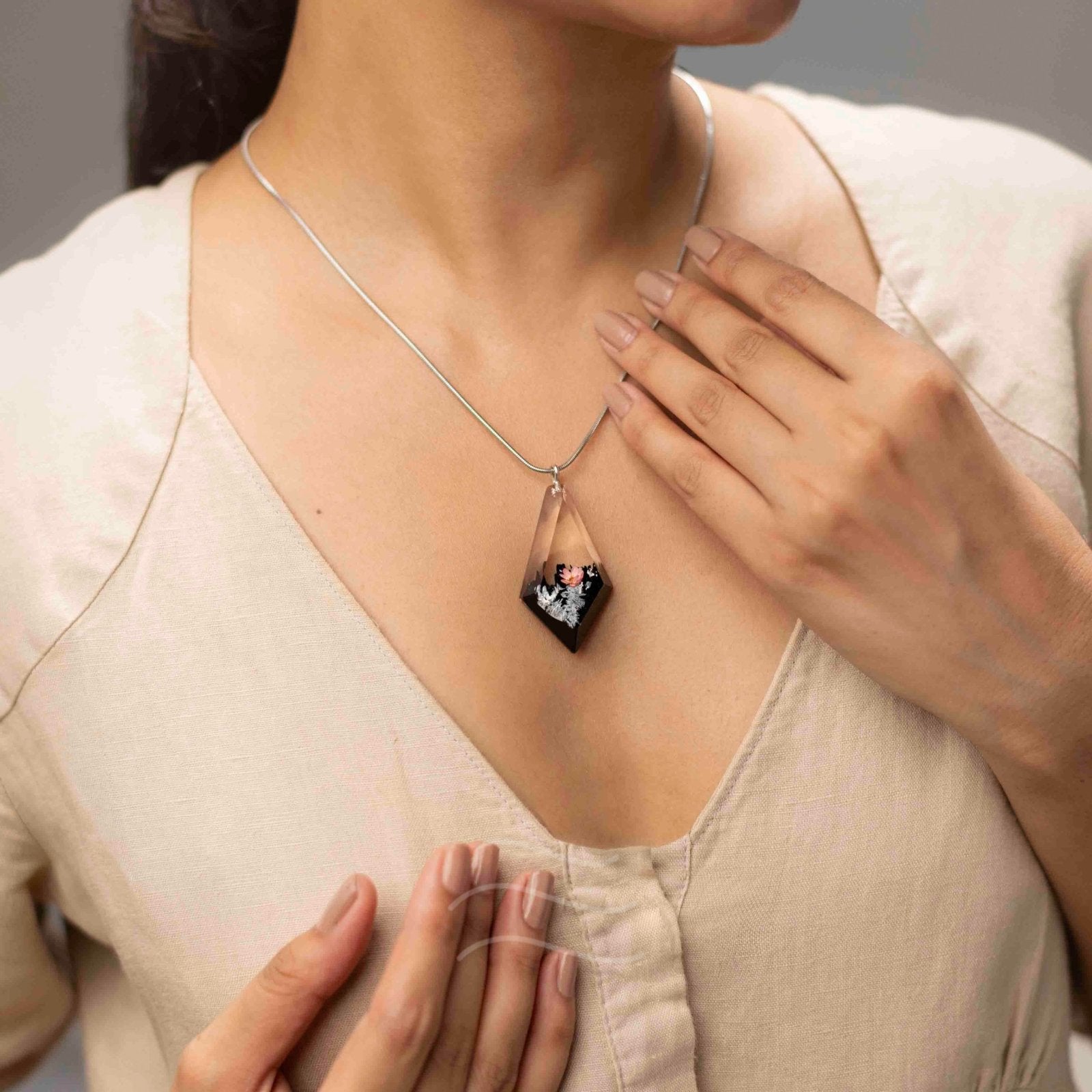 Blooming Hollow Necklace - Real flower Jewellery - Leafy Affair