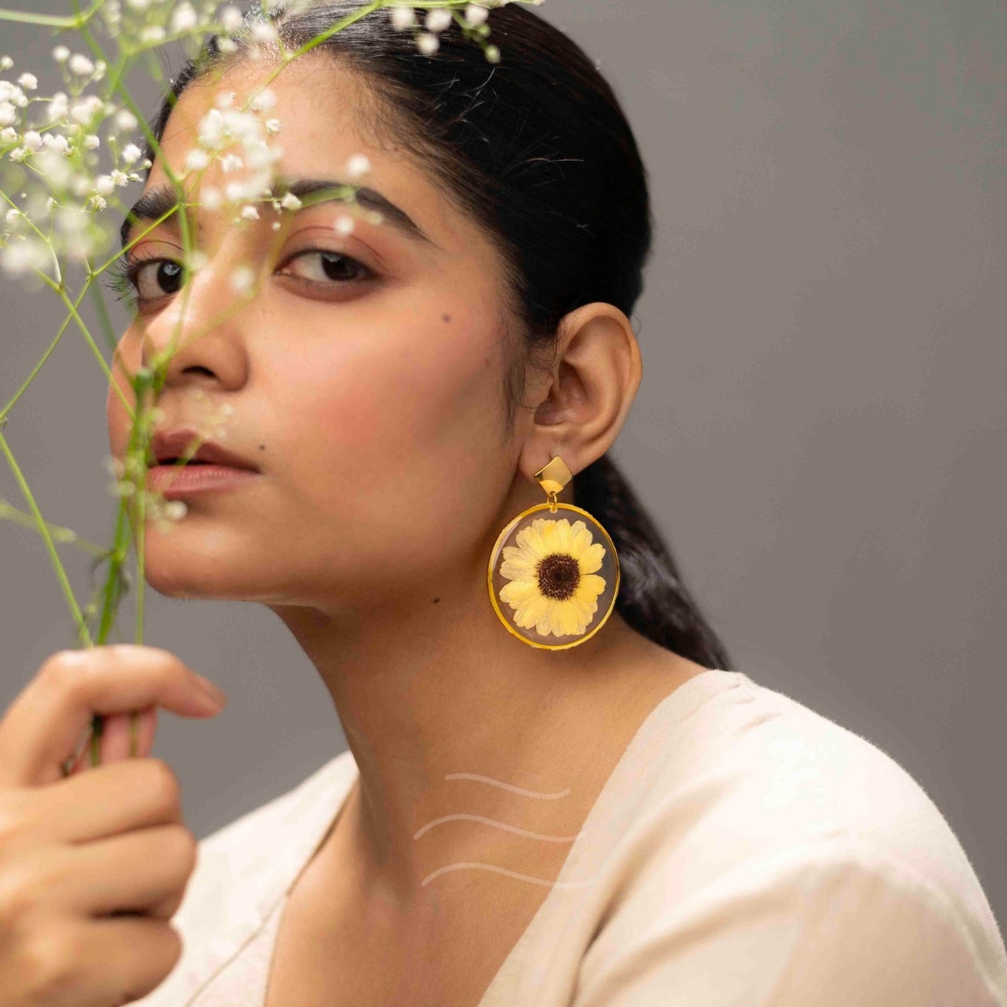 Sun's Kiss Earrings - Real flower Jewellery - Leafy Affair