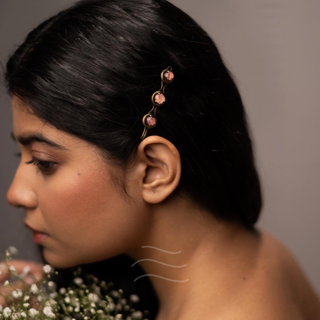 Inanna's Floret Hairpin - Real flower Jewellery - Leafy Affair