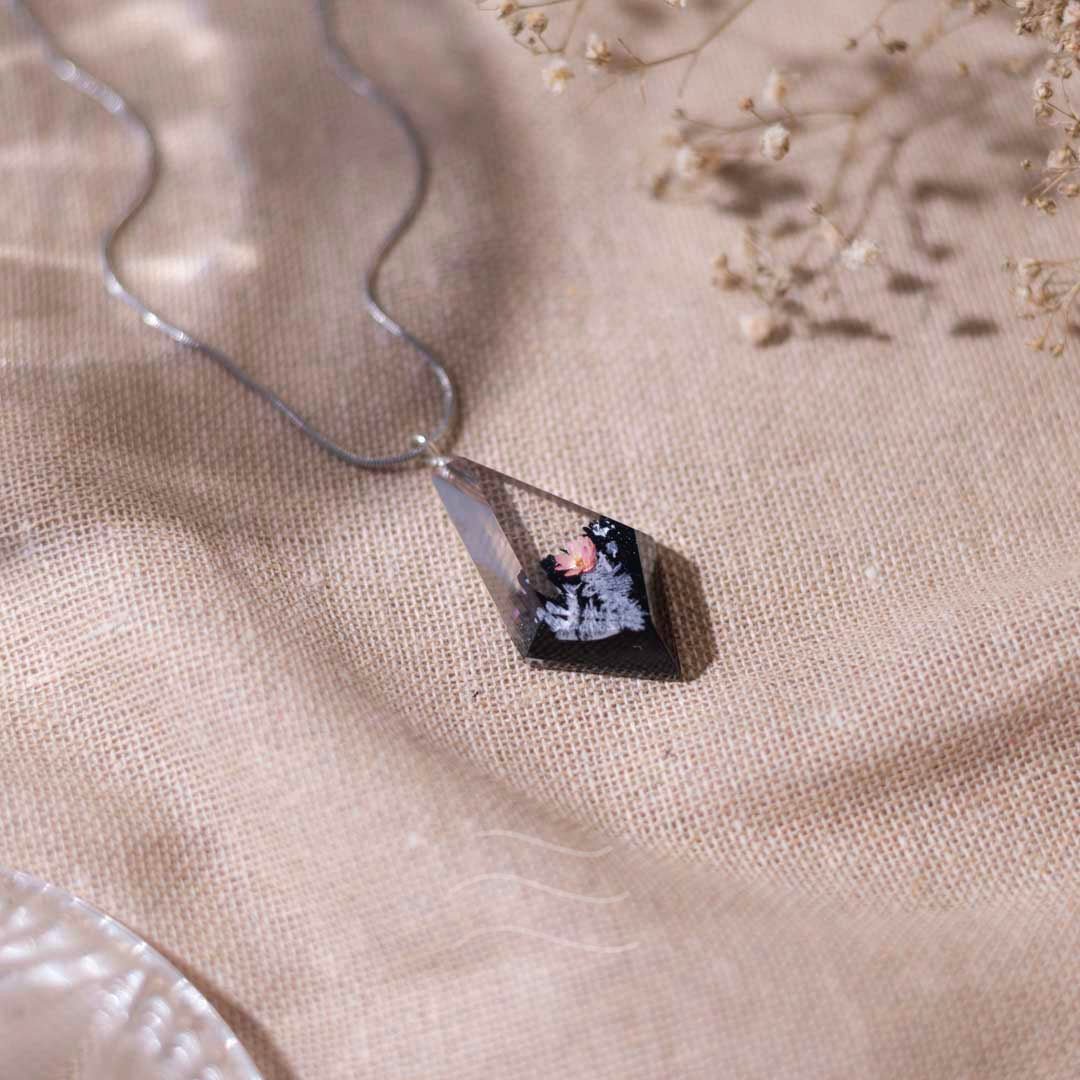 Blooming Hollow Necklace - Real flower Jewellery - Leafy Affair