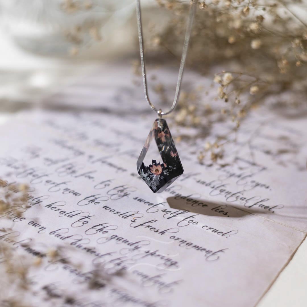 Blooming Hollow Necklace - Real flower Jewellery - Leafy Affair