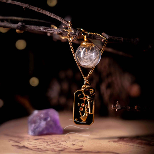 ✨ Manifestor Necklace - Real flower Jewellery - Leafy Affair