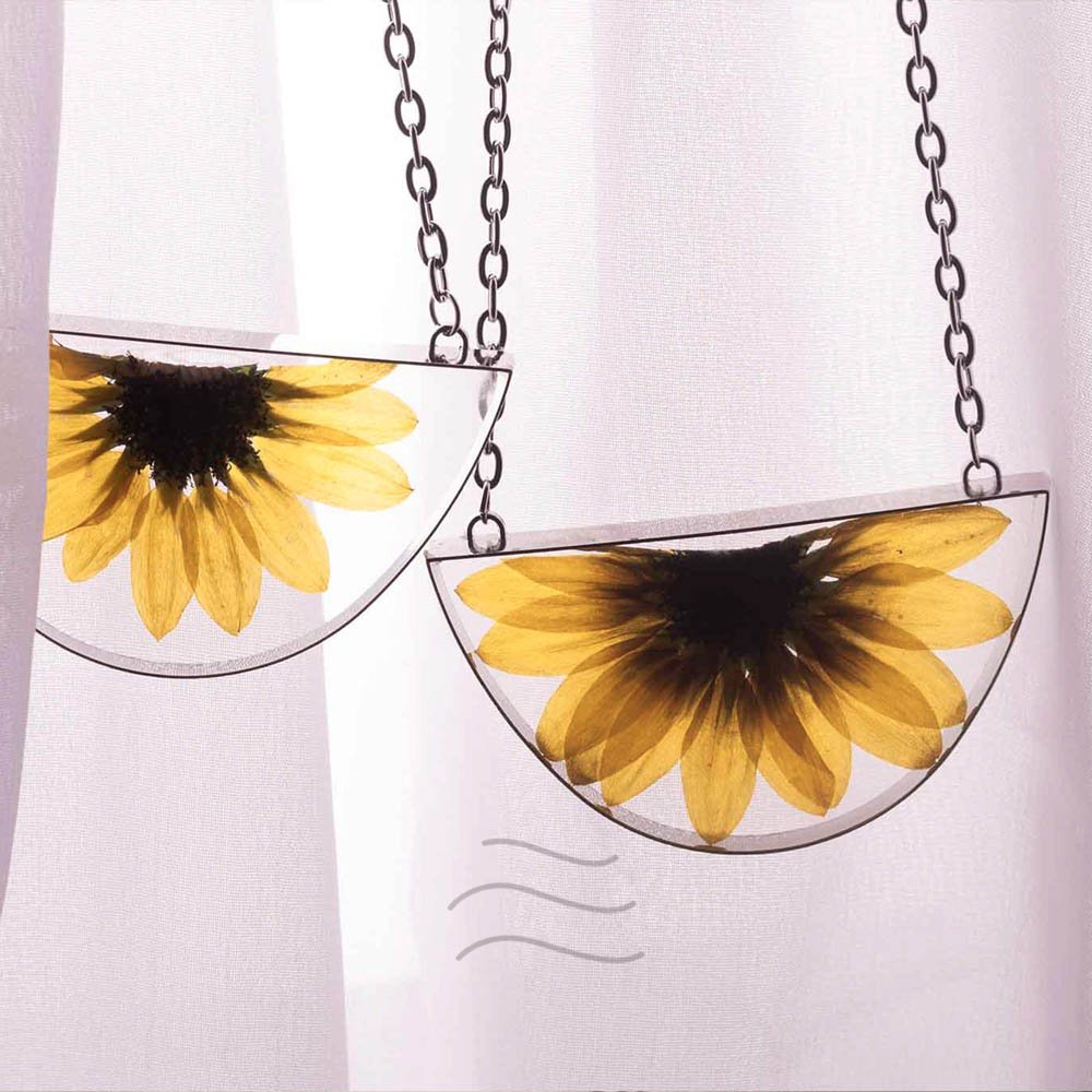 Little Miss Sunshine Neckpiece - Real flower Jewellery - Leafy Affair