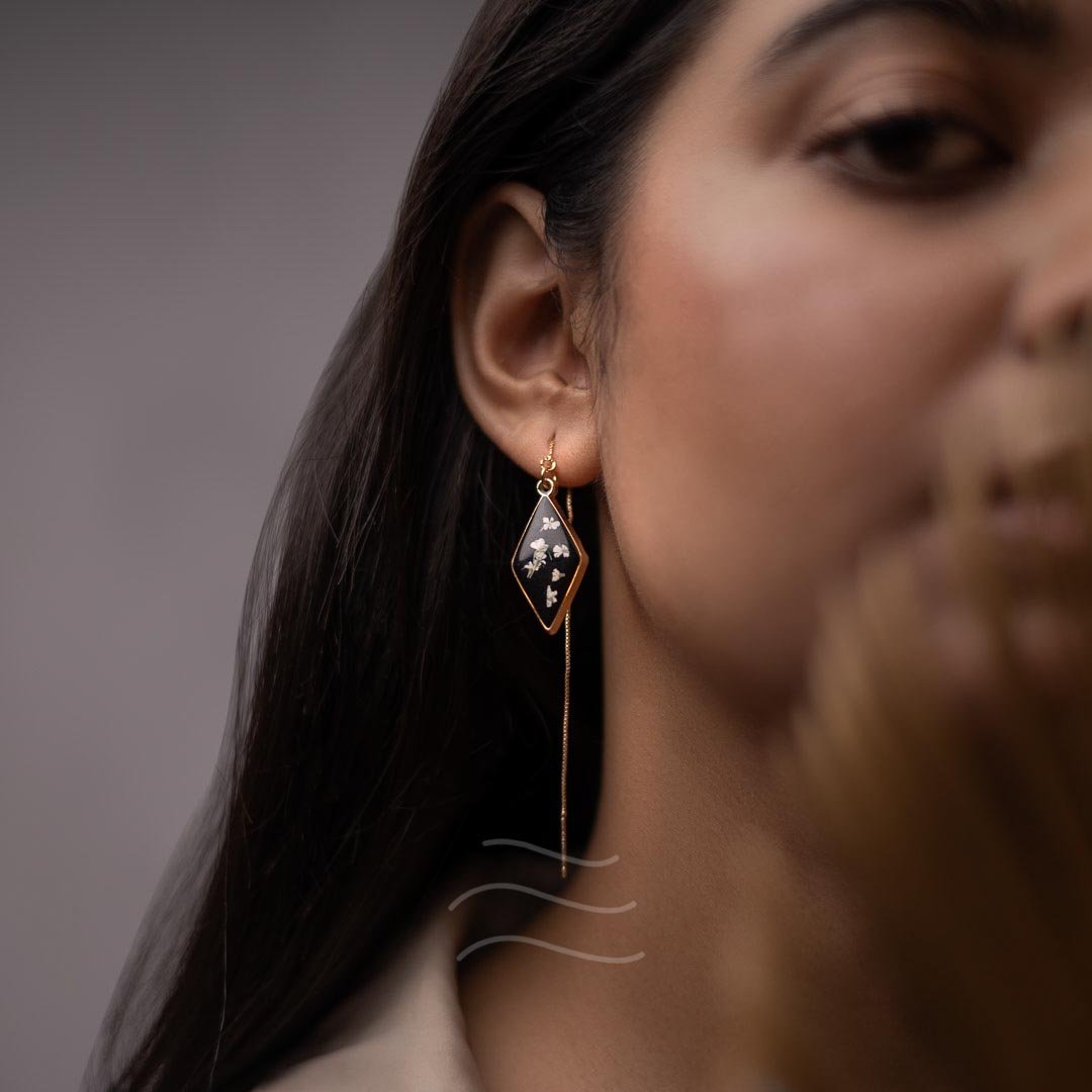 Lyra Earrings - Real flower Jewellery - Leafy Affair
