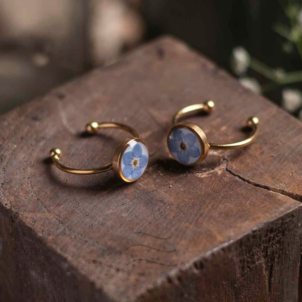 Serene Skies Ring - Real flower Jewellery - Leafy Affair