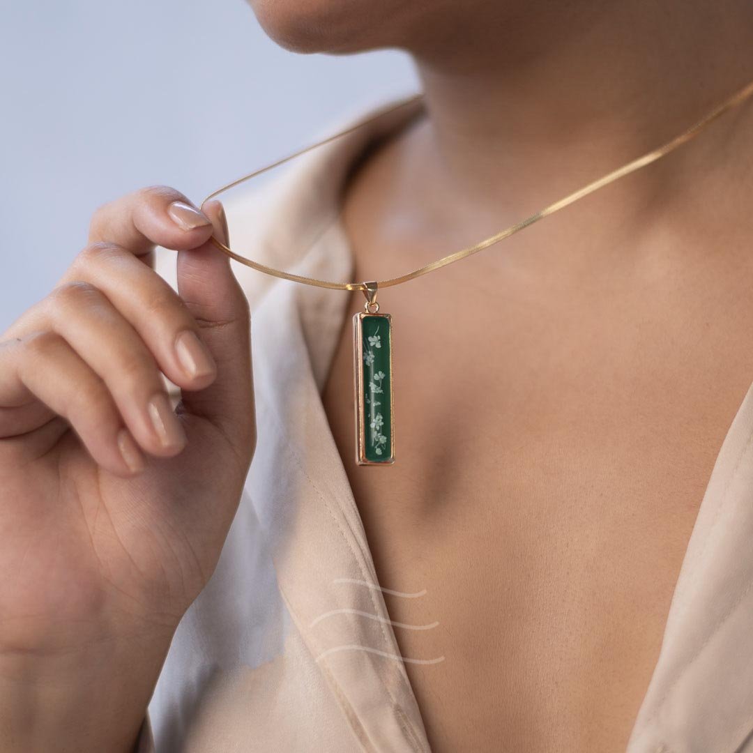 Lovejoy Unisex Necklace - Real flower Jewellery - Leafy Affair