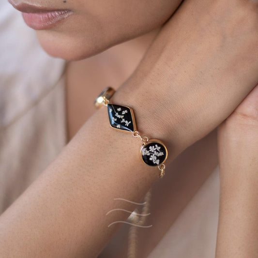 Astra Bracelet - Real flower Jewellery - Leafy Affair