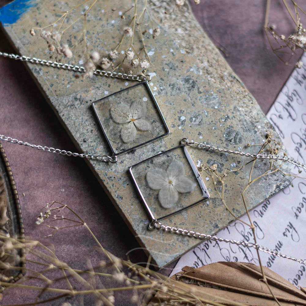 Will-o'-the-wisp Necklace