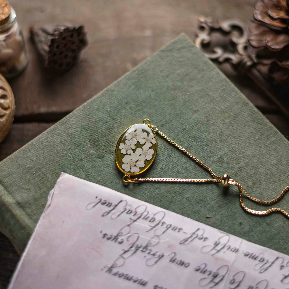 Porcelain Doilies Bracelet - Real flower Jewellery - Leafy Affair
