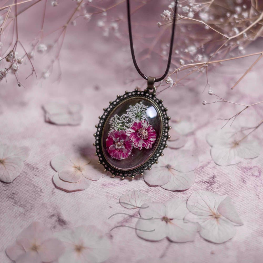 Frilly Flower Victorian Necklace - Real flower Jewellery - Leafy Affair