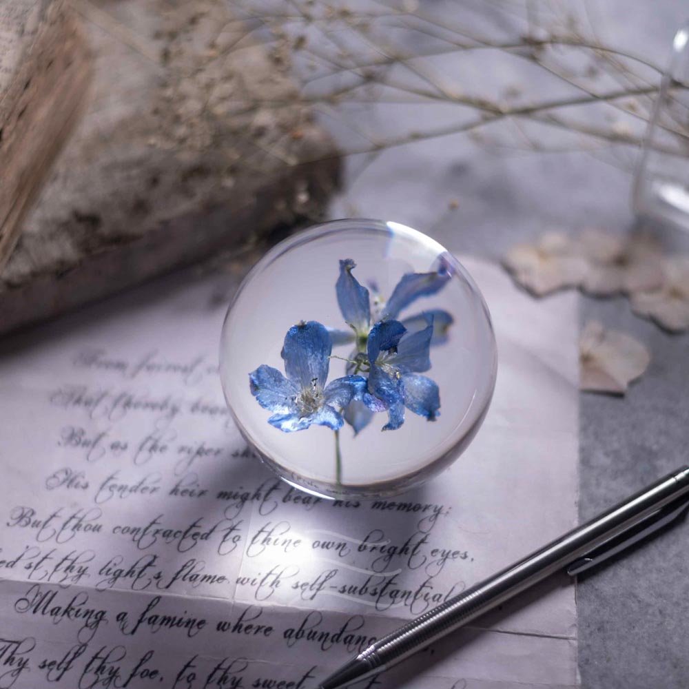 Tides of Change Paperweight - Real flower Jewellery - Leafy Affair