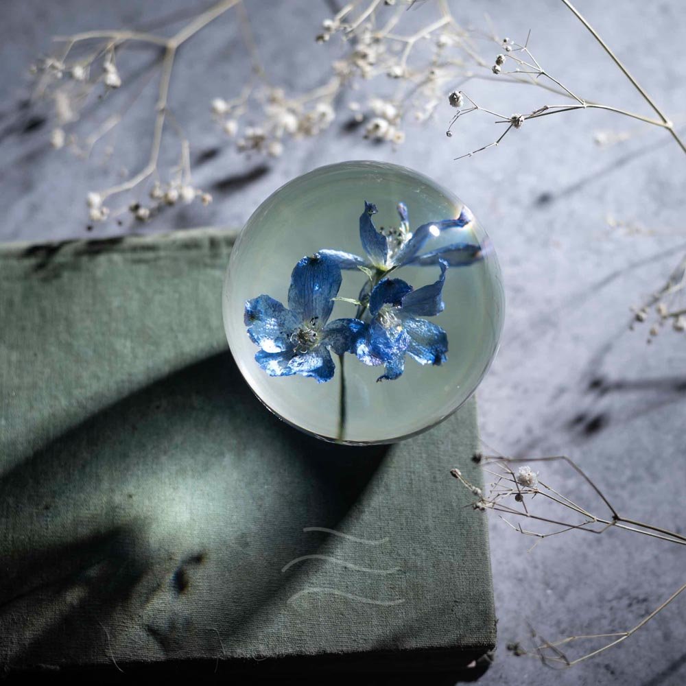 Tides of Change Paperweight - Real flower Jewellery - Leafy Affair