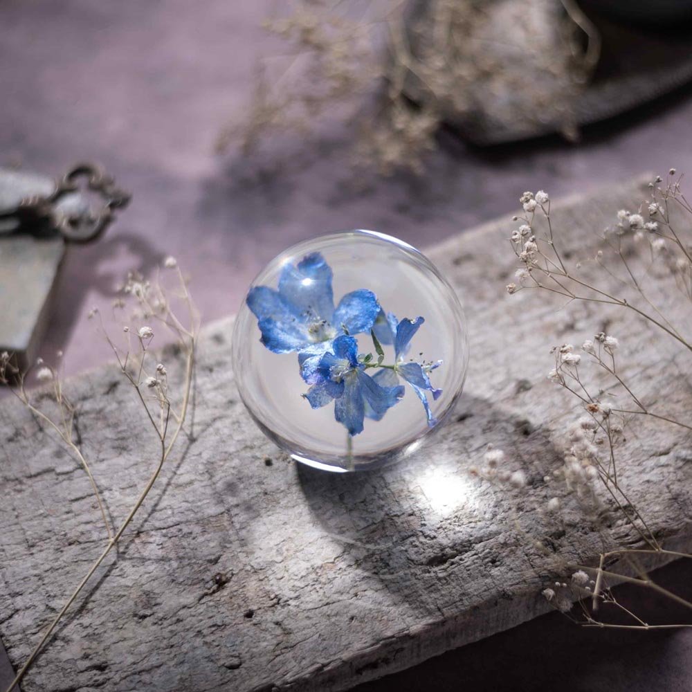 Tides of Change Paperweight - Real flower Jewellery - Leafy Affair