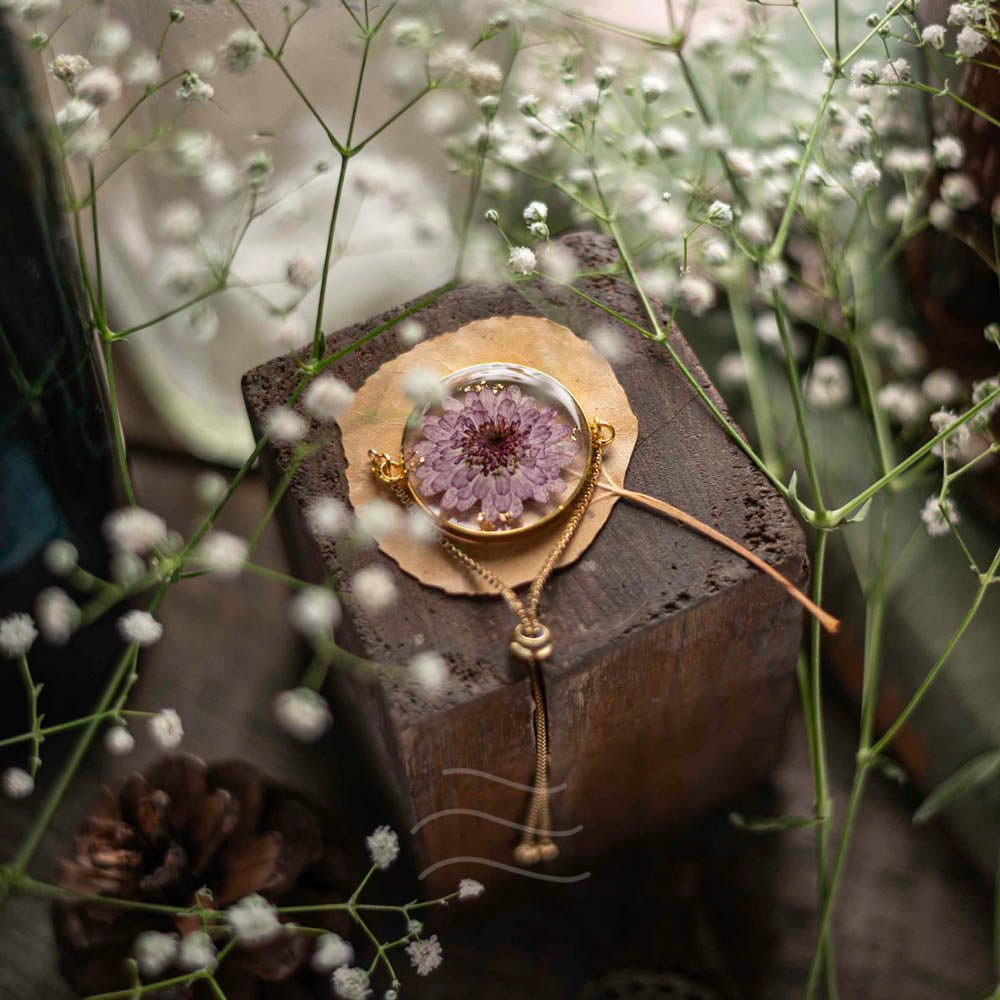Sugarplum Fairy Bracelet - Real flower Jewellery - Leafy Affair