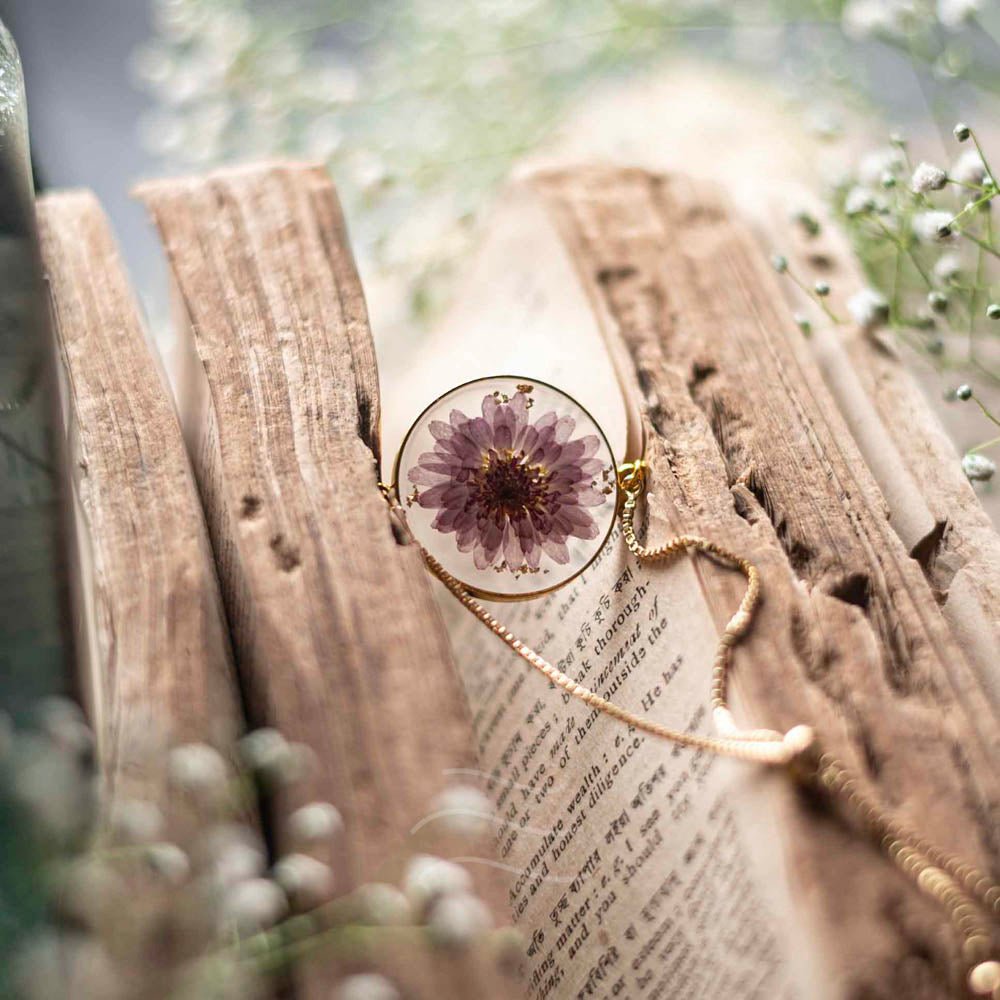 Sugarplum Fairy Bracelet - Real flower Jewellery - Leafy Affair