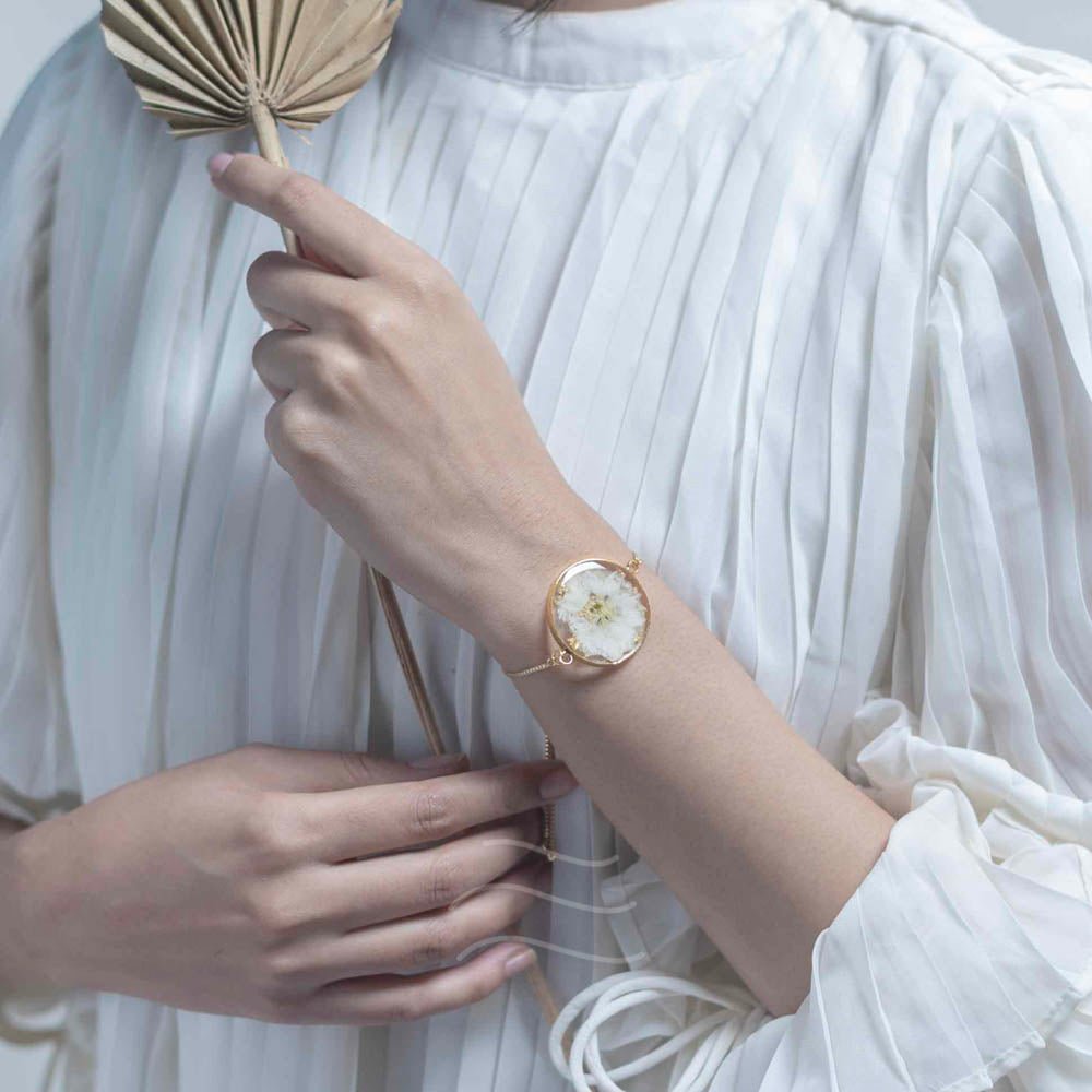 Swansong Bracelet - Real flower Jewellery - Leafy Affair