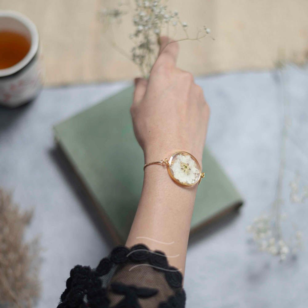 Swansong Bracelet - Real flower Jewellery - Leafy Affair