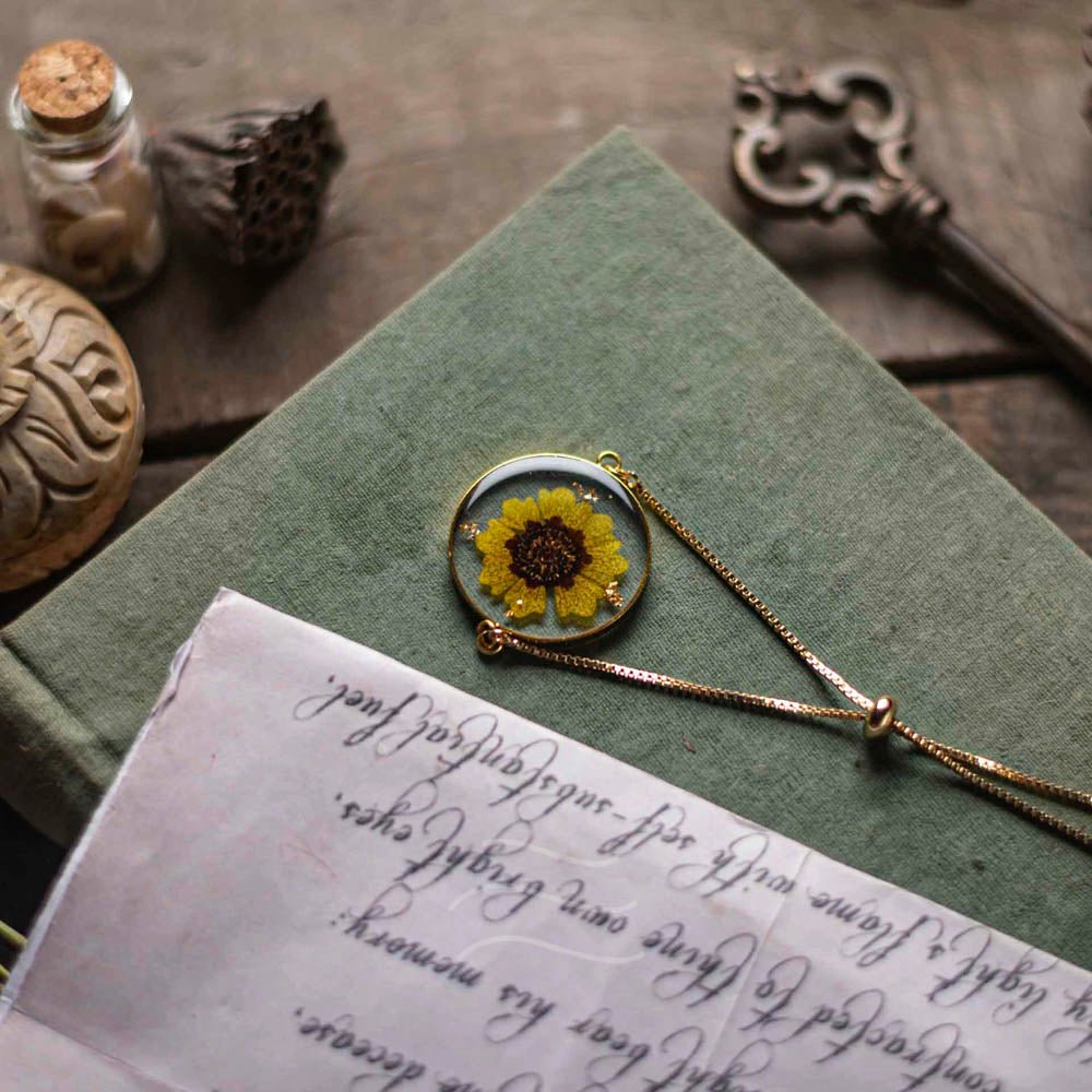 Sunbeam Dreams Bracelet - Real flower Jewellery - Leafy Affair