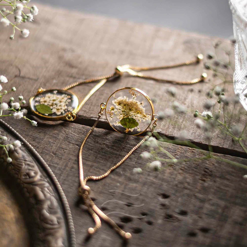 Cygnet Dance Bracelet - Real flower Jewellery - Leafy Affair