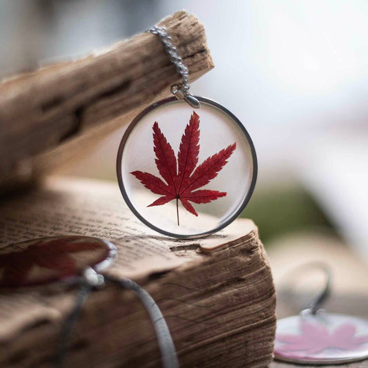 The Fall Locket - Real flower Jewellery - Leafy Affair