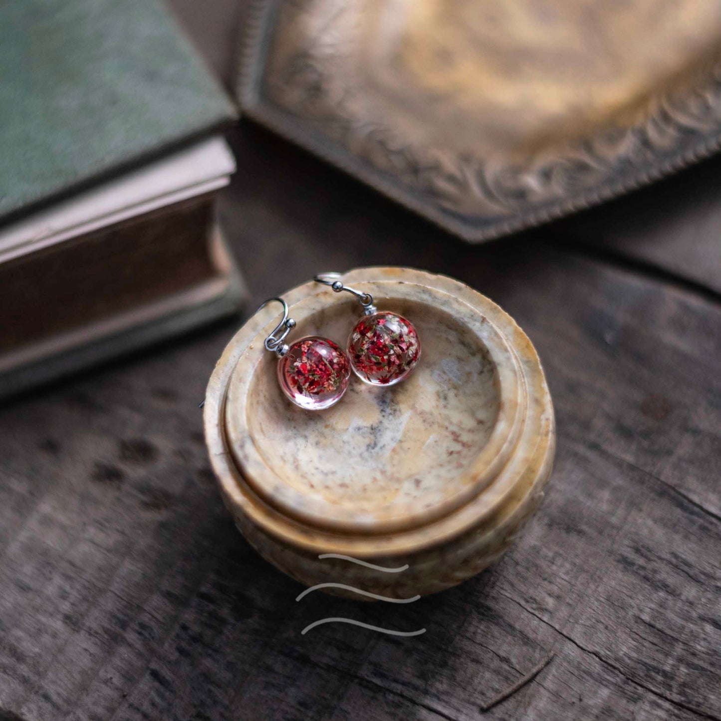 Miniscule Earthling Flower Earrings - Real flower Jewellery - Leafy Affair