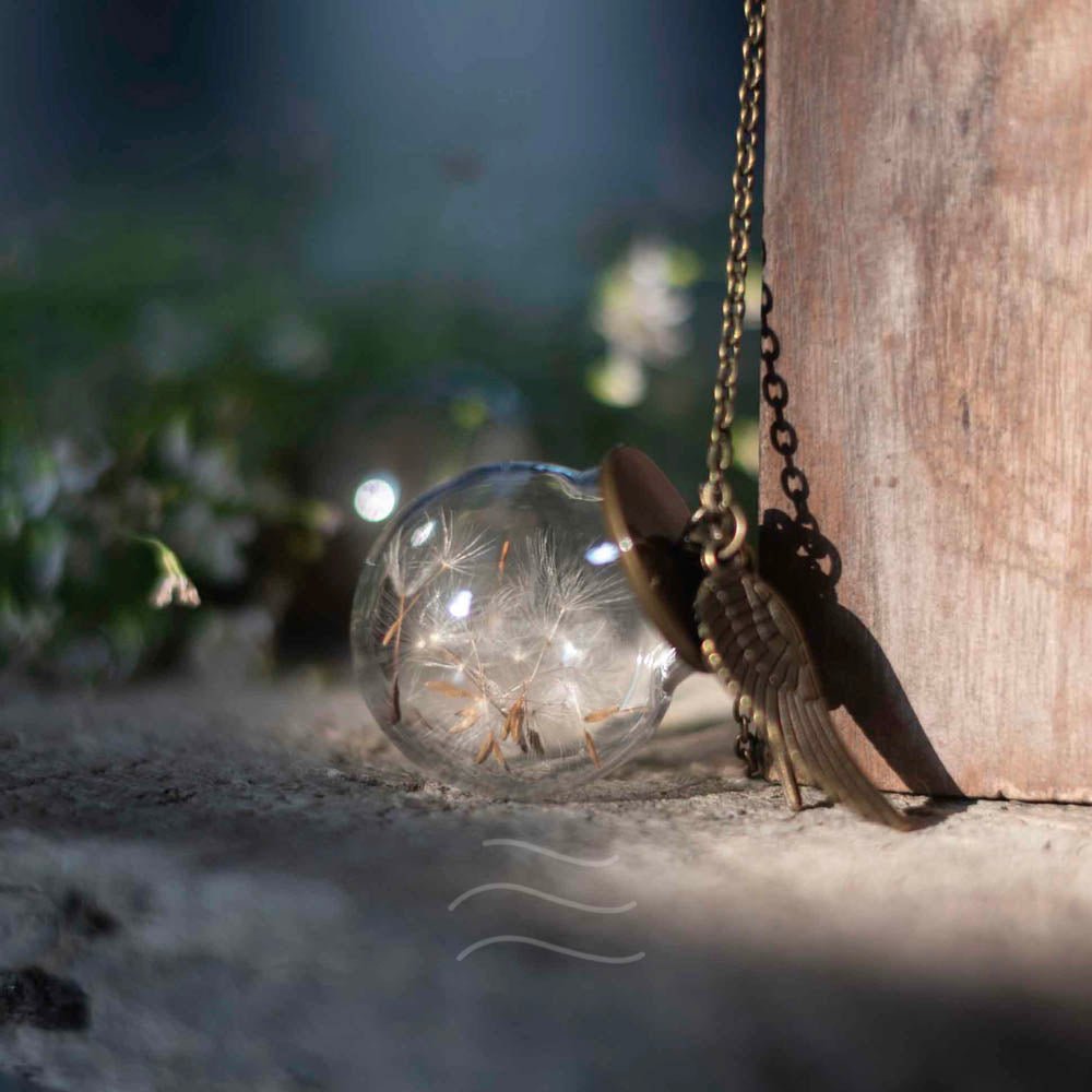 Seeker's Snitch - Real flower Jewellery - Leafy Affair