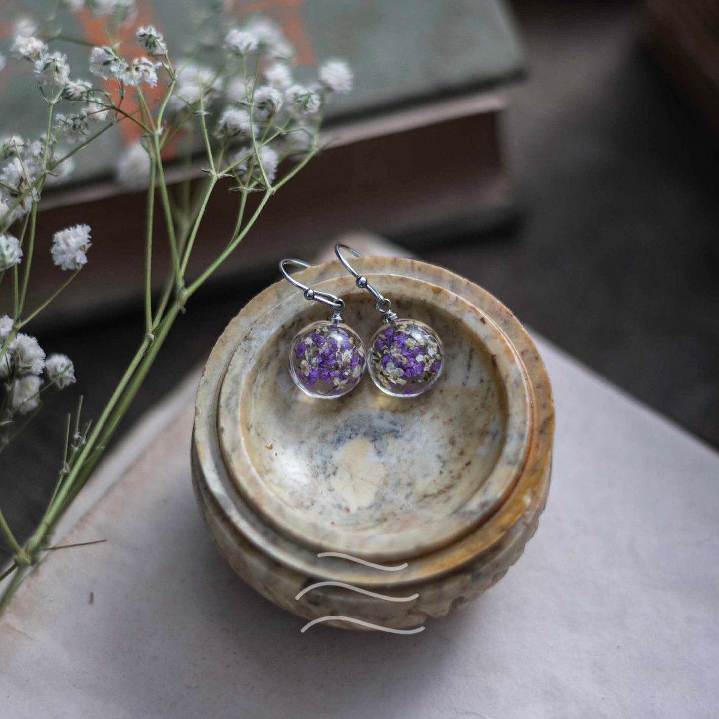 Miniscule Earthling Flower Earrings - Real flower Jewellery - Leafy Affair