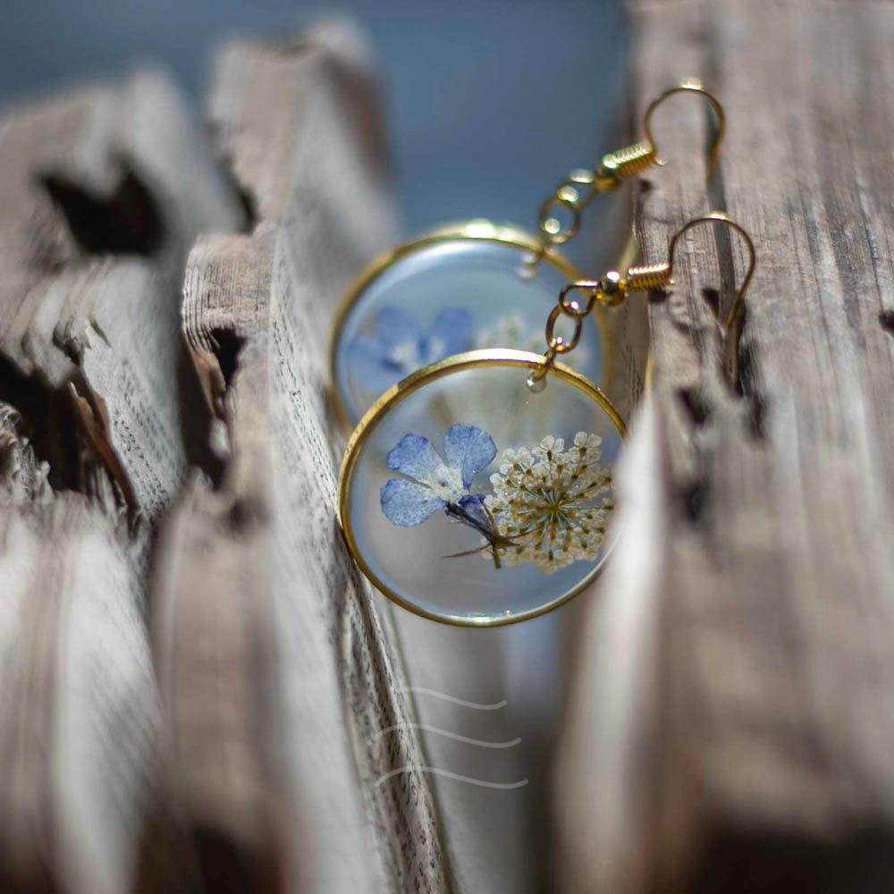 Tinsel Flower Earrings - Real flower Jewellery - Leafy Affair