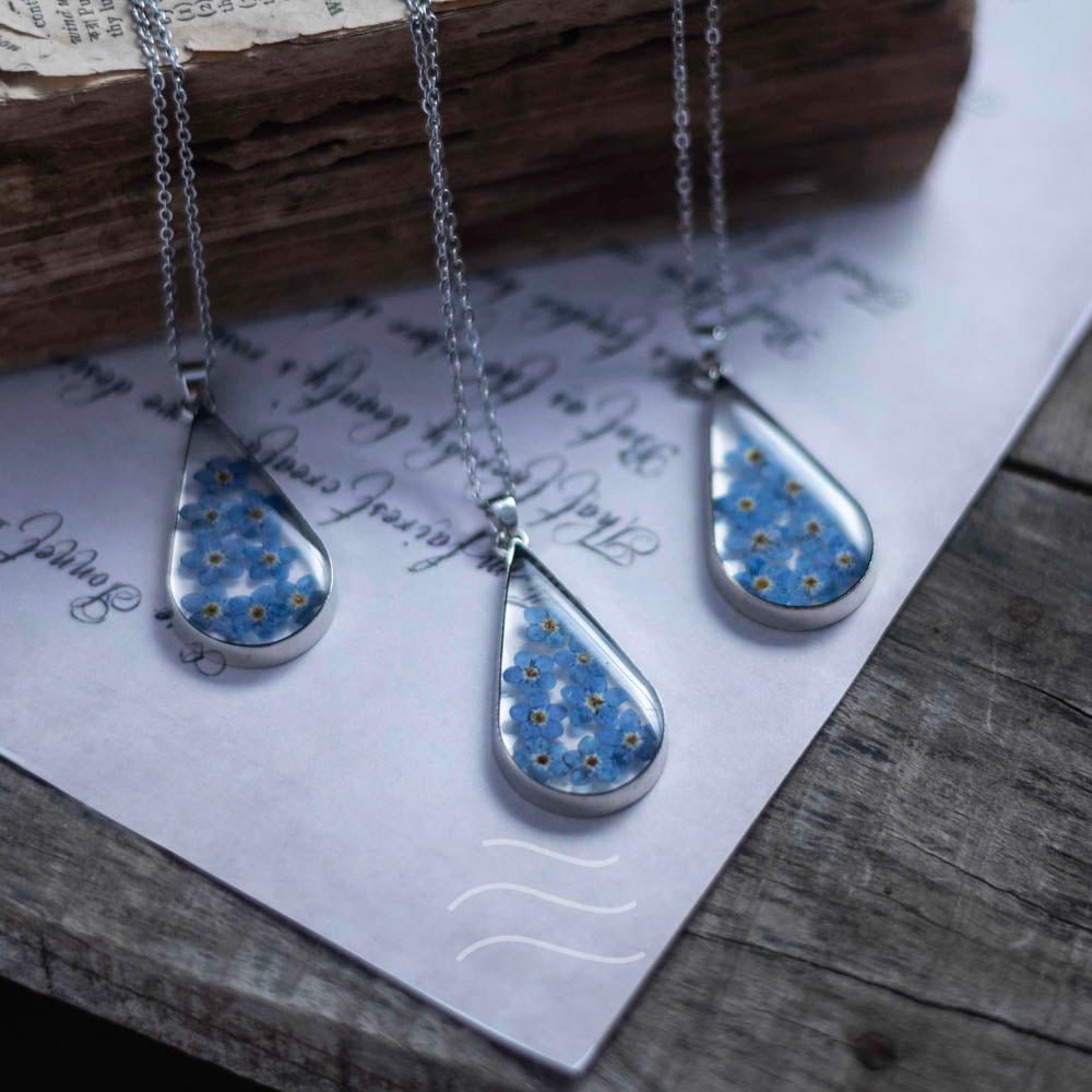 Feb Gift - Real flower Jewellery - Leafy Affair